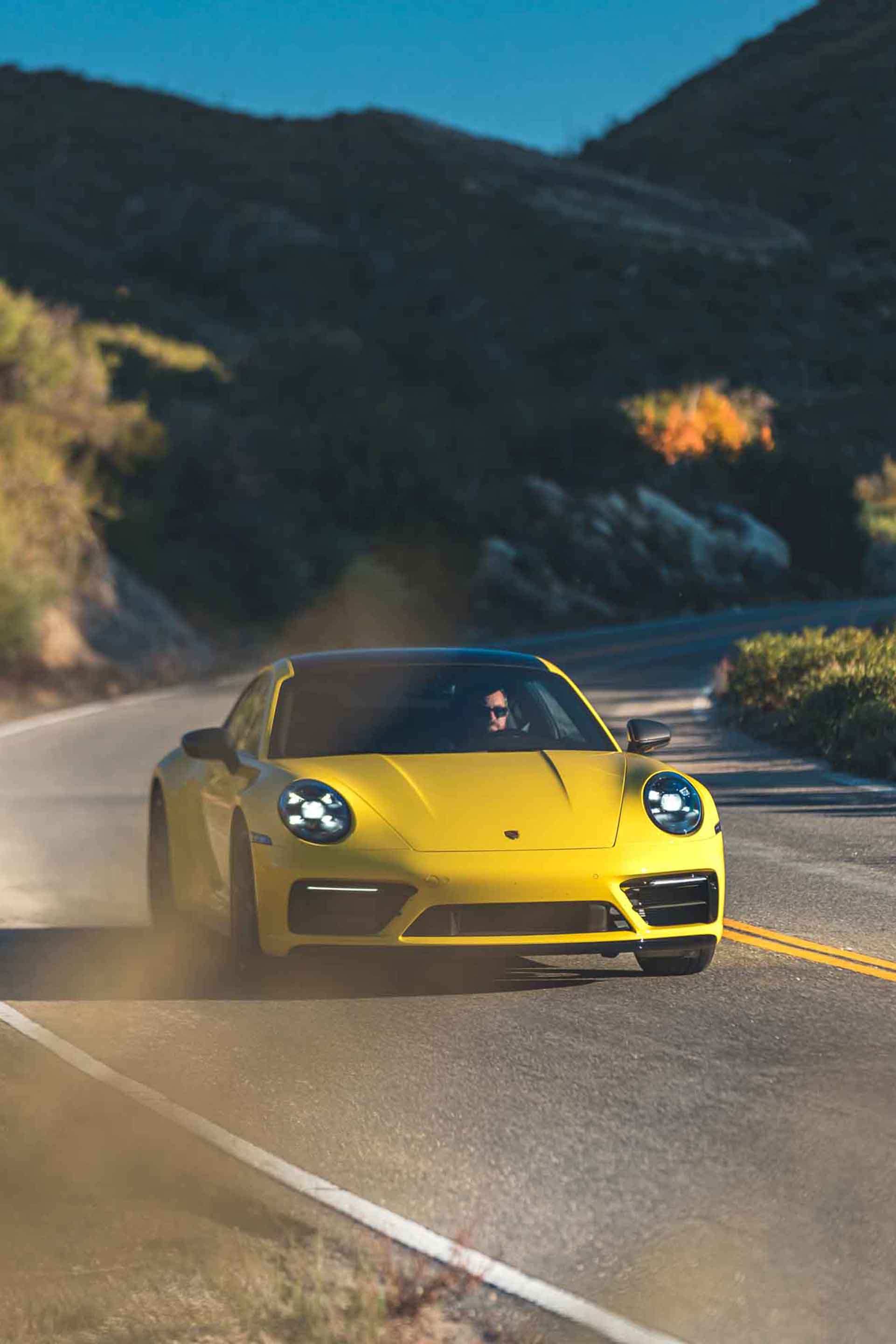 2023 Porsche 911 Carrera T (Color: Racing Yellow) Front Wallpapers #50 of 192