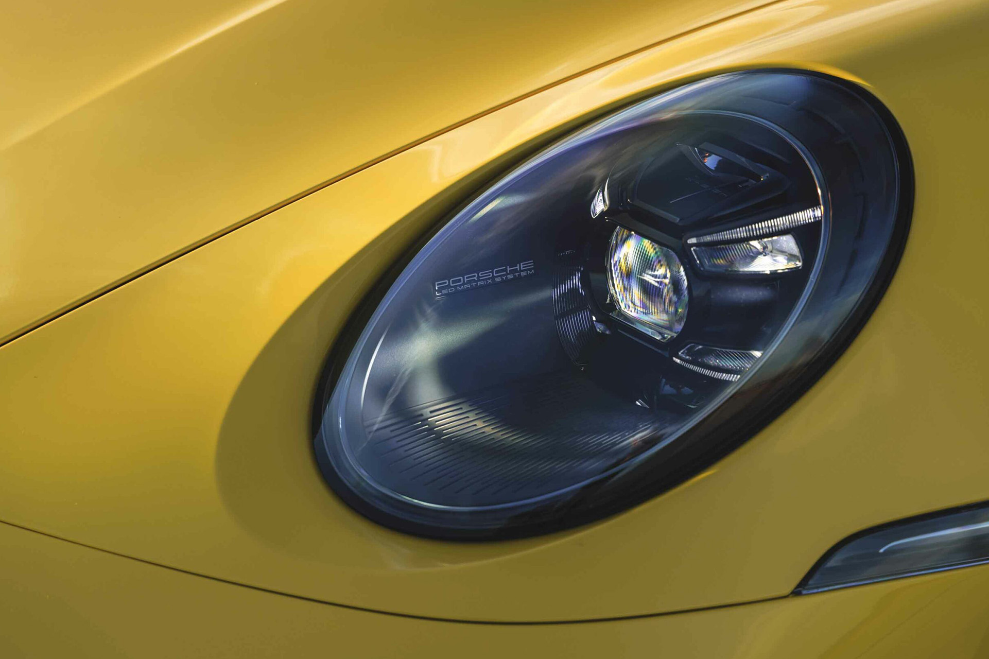 2023 Porsche 911 Carrera T (Color: Racing Yellow) Headlight Wallpapers #68 of 192