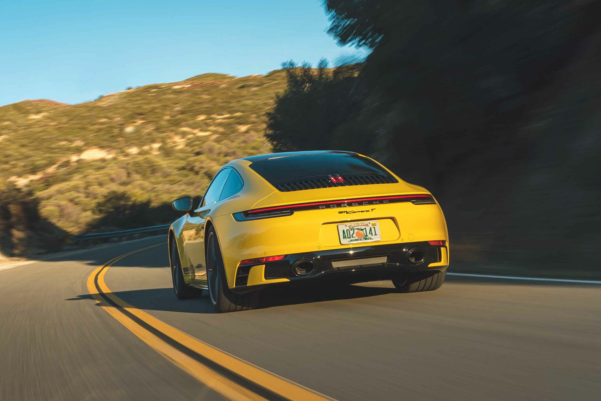 2023 Porsche 911 Carrera T (Color: Racing Yellow) Rear Wallpapers #43 of 192