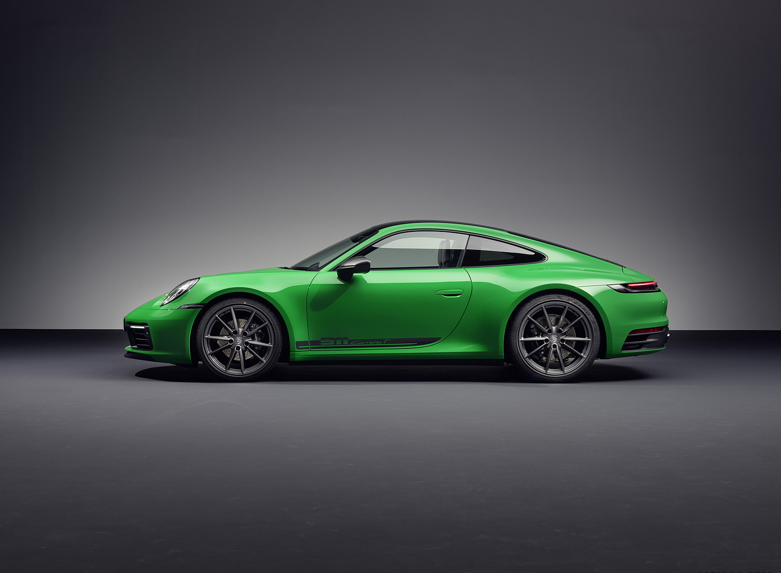 2023 Porsche 911 Carrera T Side Wallpapers #8 of 192