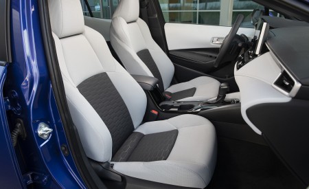 2023 Toyota Corolla Hatchback SE (Color: Blue Crush Metallic) Interior Front Seats Wallpapers 450x275 (19)