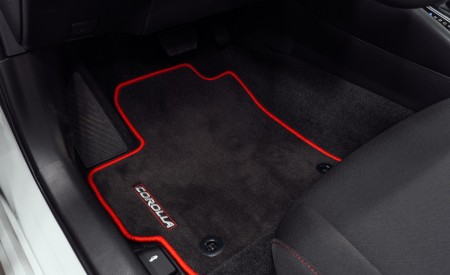 2023 Toyota Corolla Hybrid SE Infrared Special Edition Interior Floor Mat Wallpapers 450x275 (10)