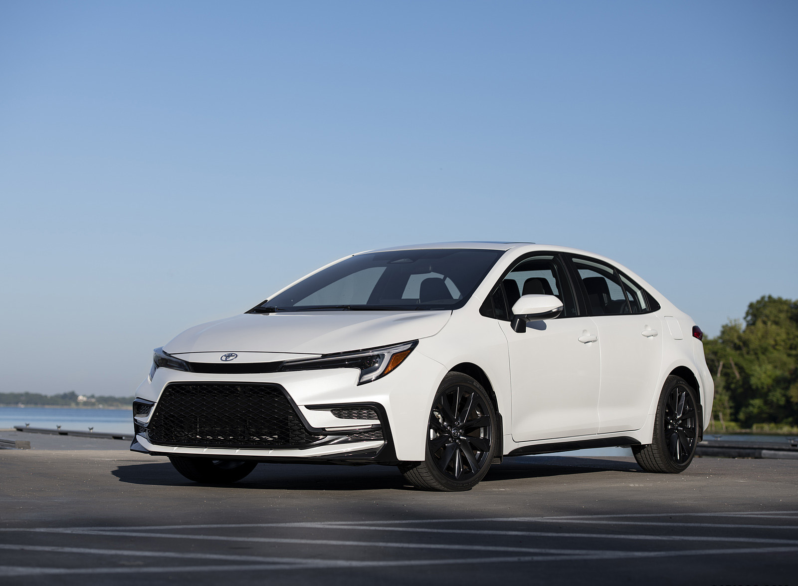 2023 Toyota Corolla XSE Front Three-Quarter Wallpapers (5)