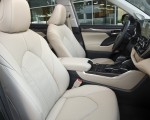 2023 Toyota Highlander Limited AWD 2.4-Liter Turbo (Color: Cypress Green) Interior Front Seats Wallpapers 150x120 (19)