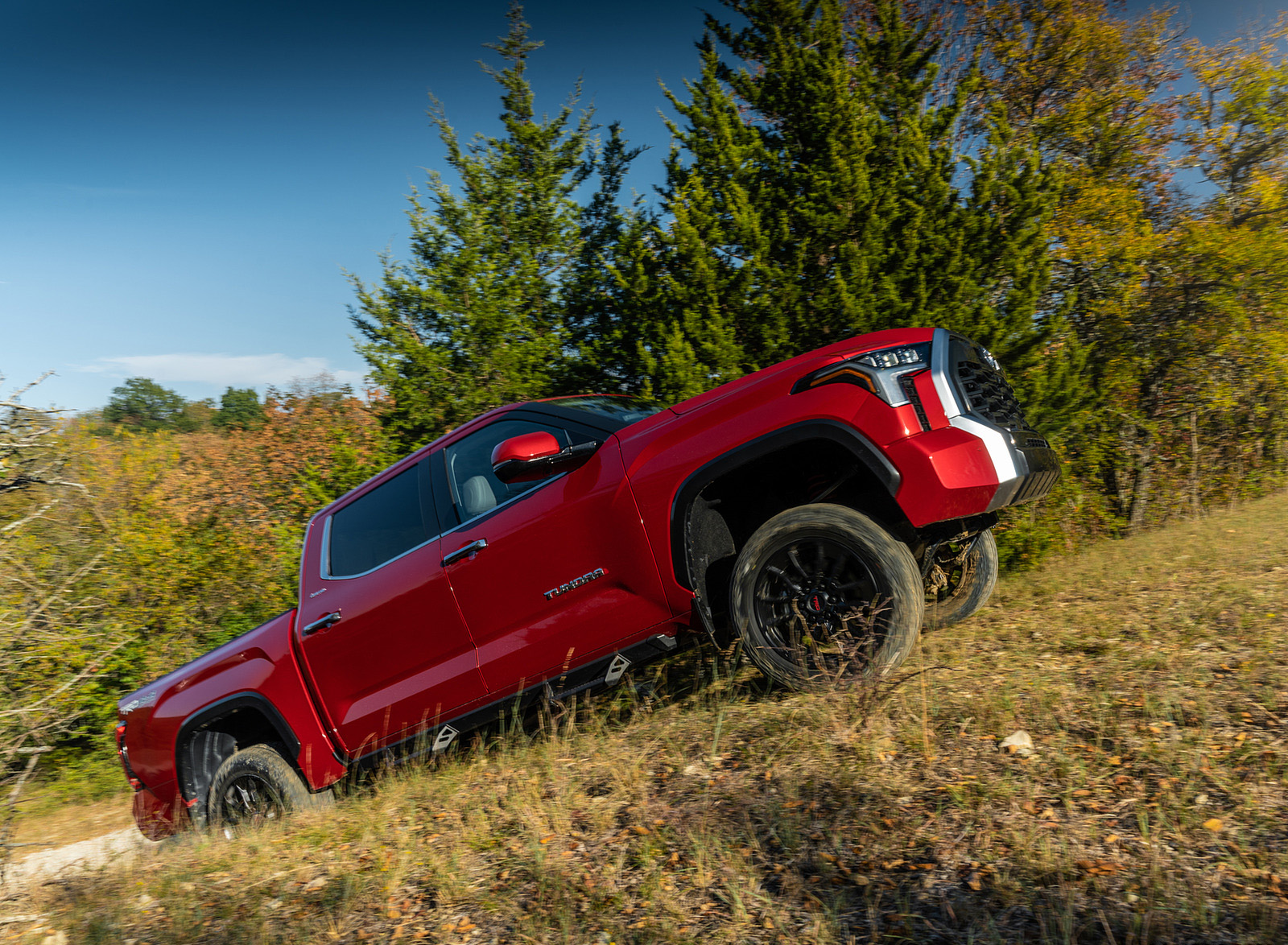 2023 Toyota Tundra TRD with Lift Kit Off-Road Wallpapers #4 of 13