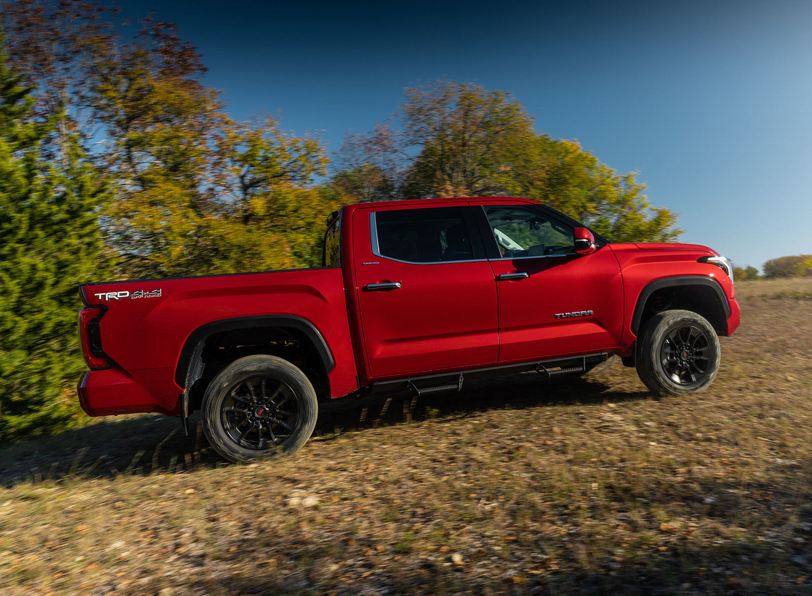 2023 Toyota Tundra TRD with Lift Kit Side Wallpapers (2)