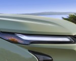 2024 Chevrolet Trax ACTIV Headlight Wallpapers 150x120