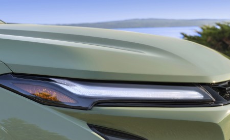 2024 Chevrolet Trax ACTIV Headlight Wallpapers 450x275 (10)