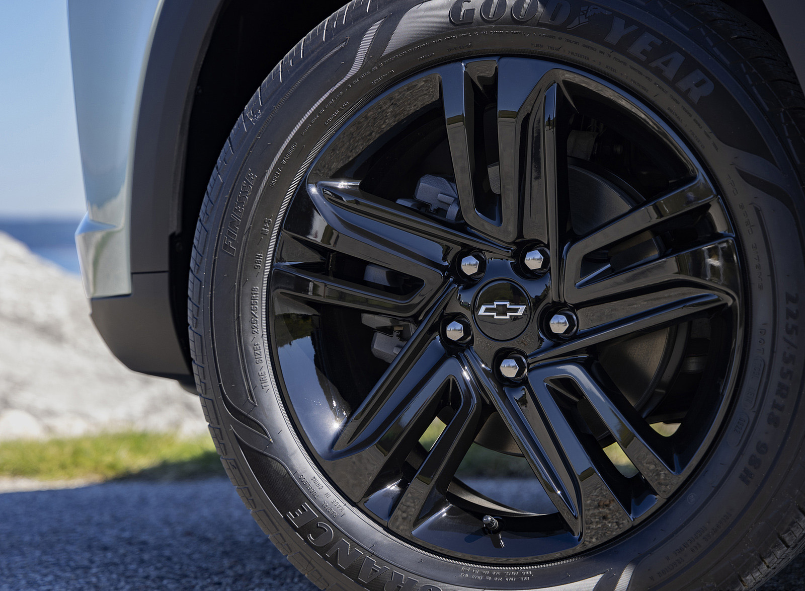 2024 Chevrolet Trax ACTIV Wheel Wallpapers #11 of 19