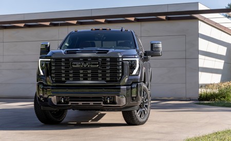 2024 GMC Sierra 2500HD Denali Ultimate Front Wallpapers 450x275 (3)