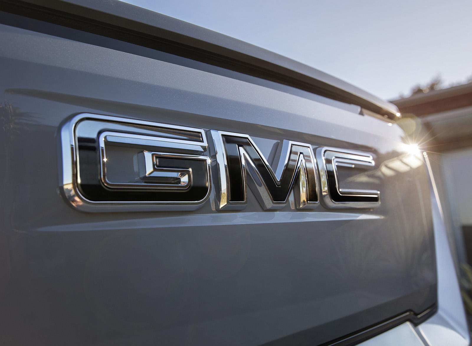 2024 GMC Sierra EV Denali Edition 1 Badge Wallpapers #9 of 20