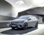 2024 Mercedes-AMG EQE 53 4MATIC+ SUV (Color: MANUFAKTUR Alpine Grey Solid) Front Three-Quarter Wallpapers 150x120 (12)