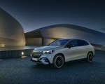 2024 Mercedes-AMG EQE 53 4MATIC+ SUV (Color: MANUFAKTUR Alpine Grey Solid) Front Three-Quarter Wallpapers 150x120 (13)