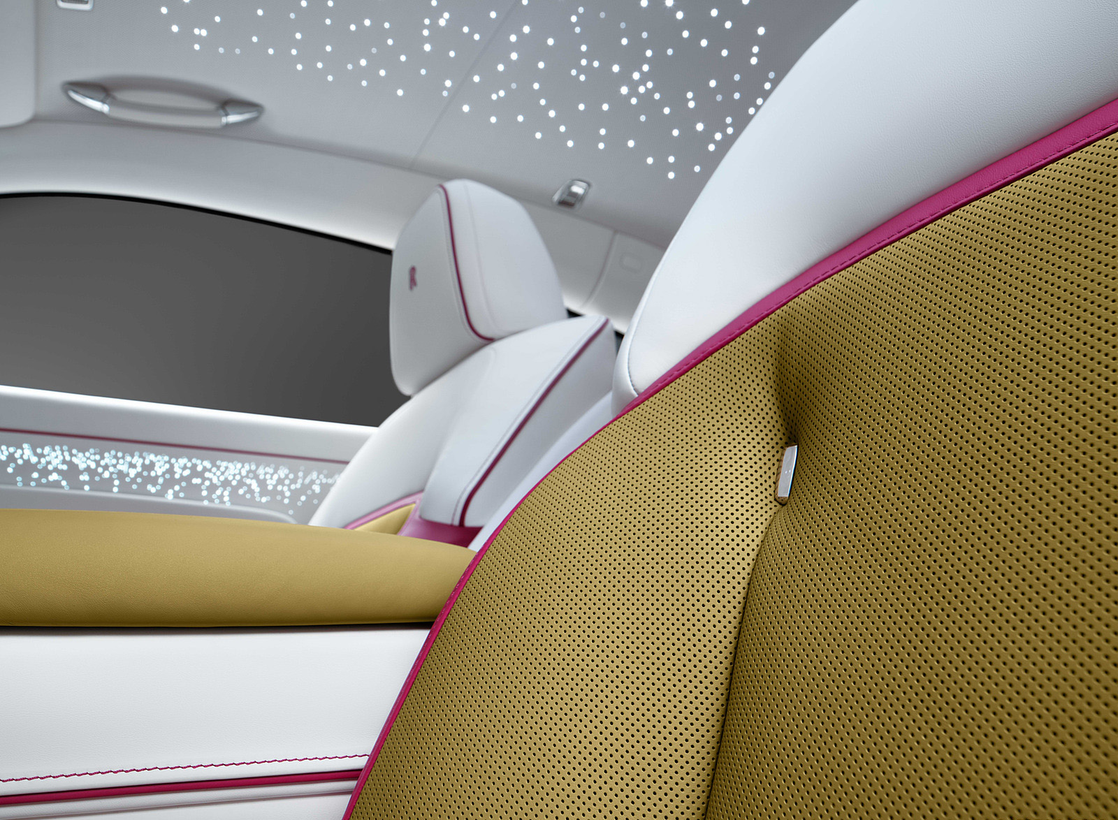 2024 Rolls-Royce Spectre Interior Rear Seats Wallpapers  #41 of 48
