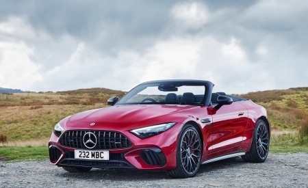 2022 Mercedes-AMG SL 55 (UK-Spec) Front Three-Quarter Wallpapers 450x275 (11)