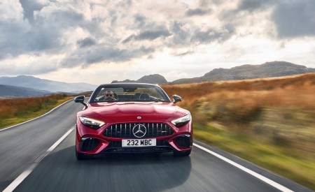 2022 Mercedes-AMG SL 55 (UK-Spec) Front Wallpapers 450x275 (4)