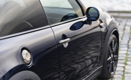 2022 Mini Cooper S 3-door Resolute Edition Detail Wallpapers 450x275 (41)