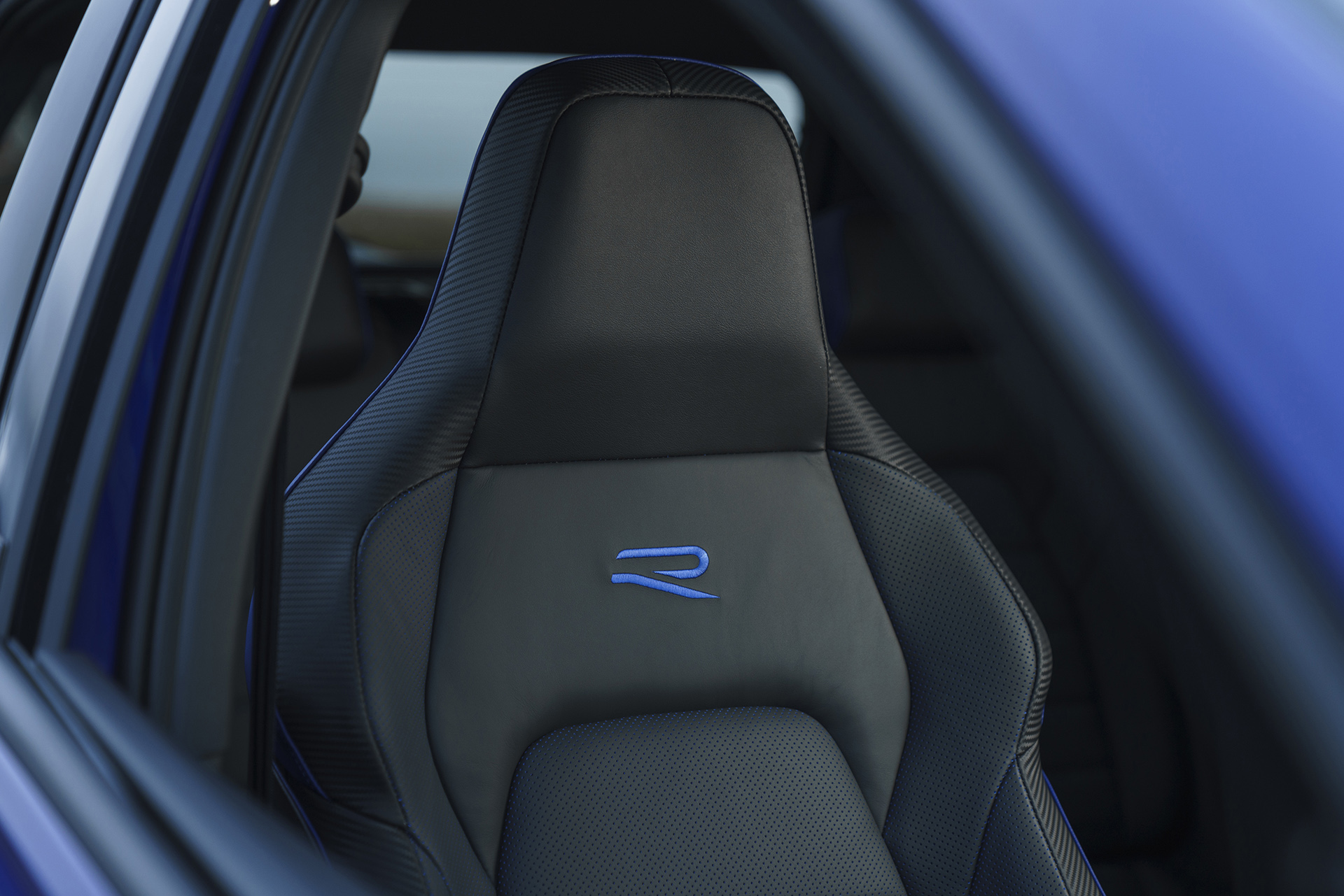 2022 Volkswagen Golf R 20 Years (UK-Spec) Interior Front Seats Wallpapers #45 of 55