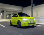 2023 Abarth 500e Front Three-Quarter Wallpapers 150x120 (19)