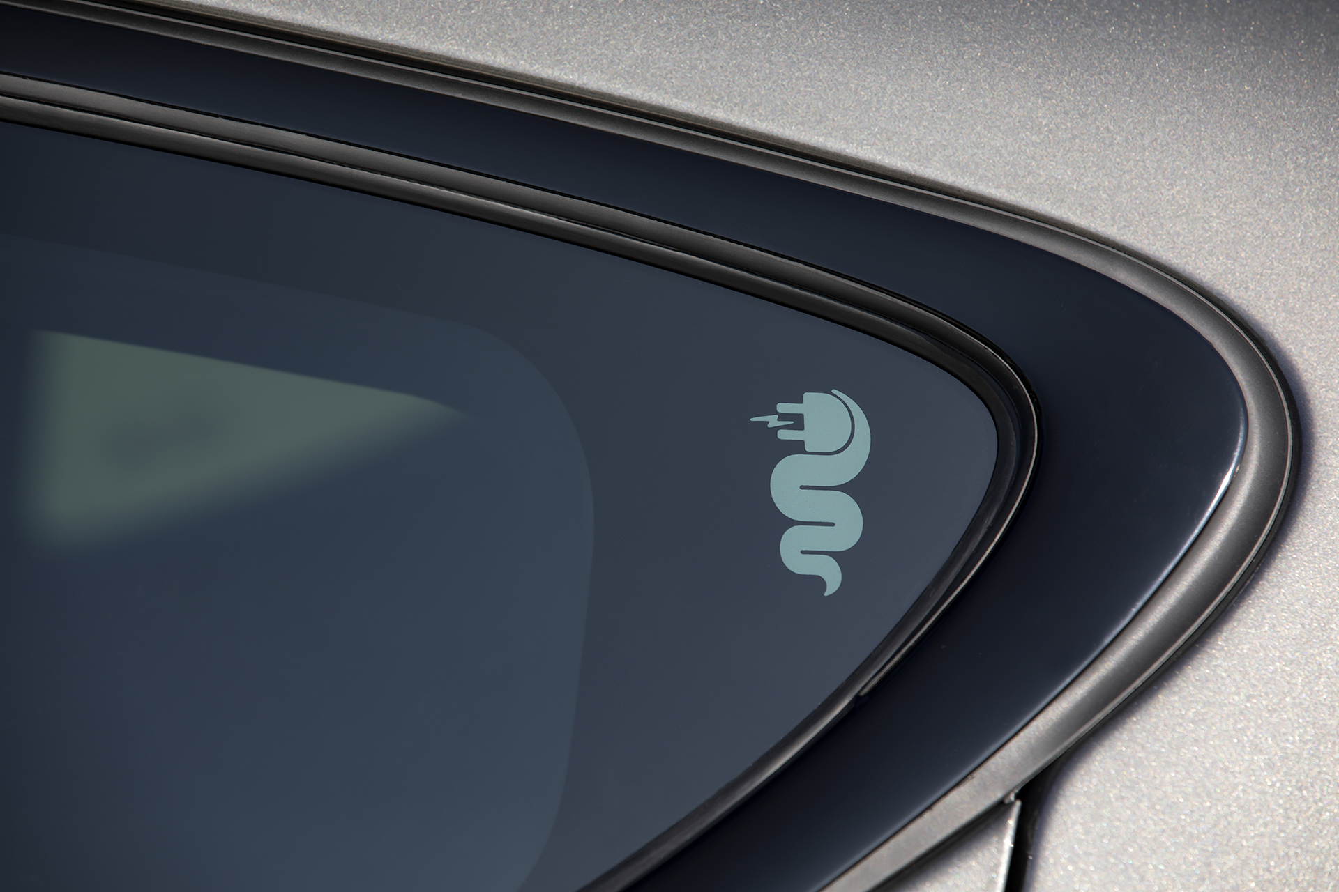 2023 Alfa Romeo Tonale Plug-In Hybrid Q4 Detail Wallpapers #94 of 100