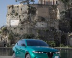 2023 Alfa Romeo Tonale Plug-In Hybrid Q4 Front Three-Quarter Wallpapers 150x120