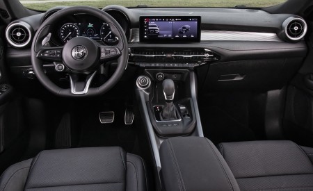 2023 Alfa Romeo Tonale Plug-In Hybrid Q4 Interior Cockpit Wallpapers 450x275 (43)