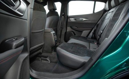 2023 Alfa Romeo Tonale Plug-In Hybrid Q4 Interior Rear Seats Wallpapers 450x275 (56)