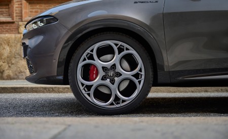 2023 Alfa Romeo Tonale Plug-In Hybrid Q4 Wheel Wallpapers 450x275 (91)
