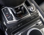 2023 Audi R8 GT RWD Central Console Wallpapers 150x120 (39)
