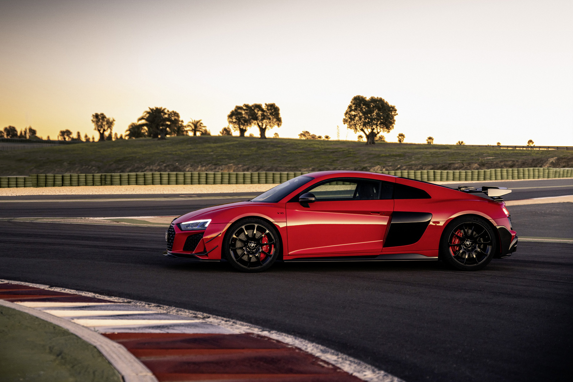 2023 Audi R8 GT RWD Side Wallpapers #28 of 40
