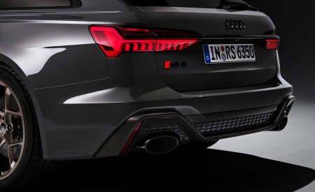 2023 Audi RS6 Avant Performance (Color: Nimbus Grey in Pearl Effect) Exhaust Wallpapers 450x275 (58)
