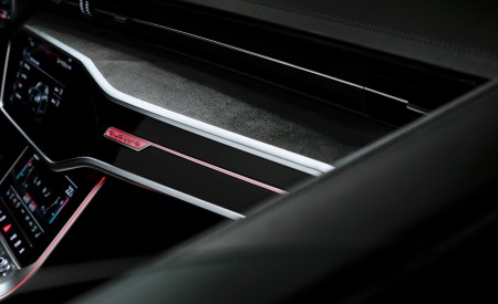 2023 Audi RS6 Avant Performance Interior Detail Wallpapers 450x275 (65)