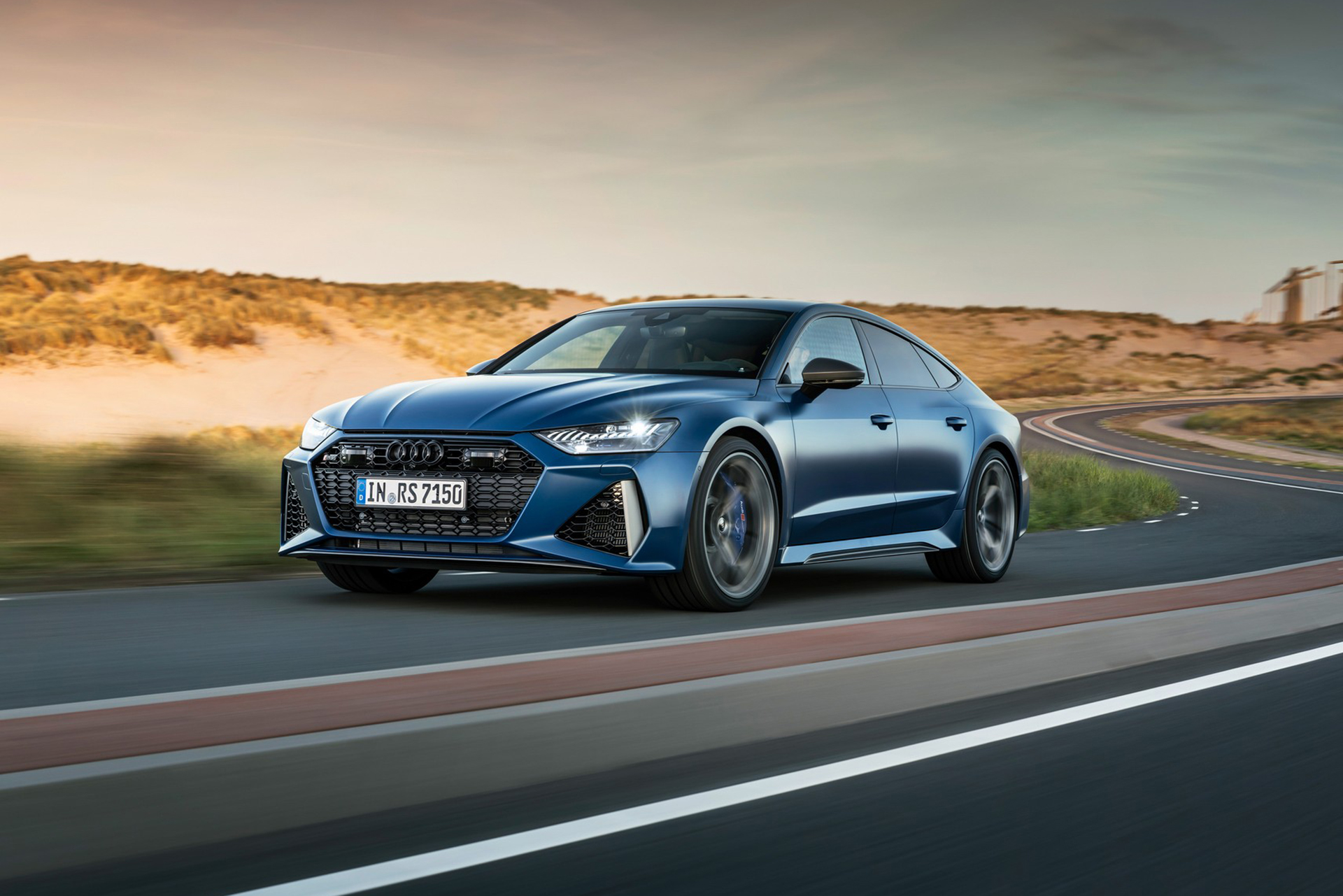 2023 Audi RS7 Sportback Performance (Color: Ascari Blue Matt) Front Three-Quarter Wallpapers #2 of 119