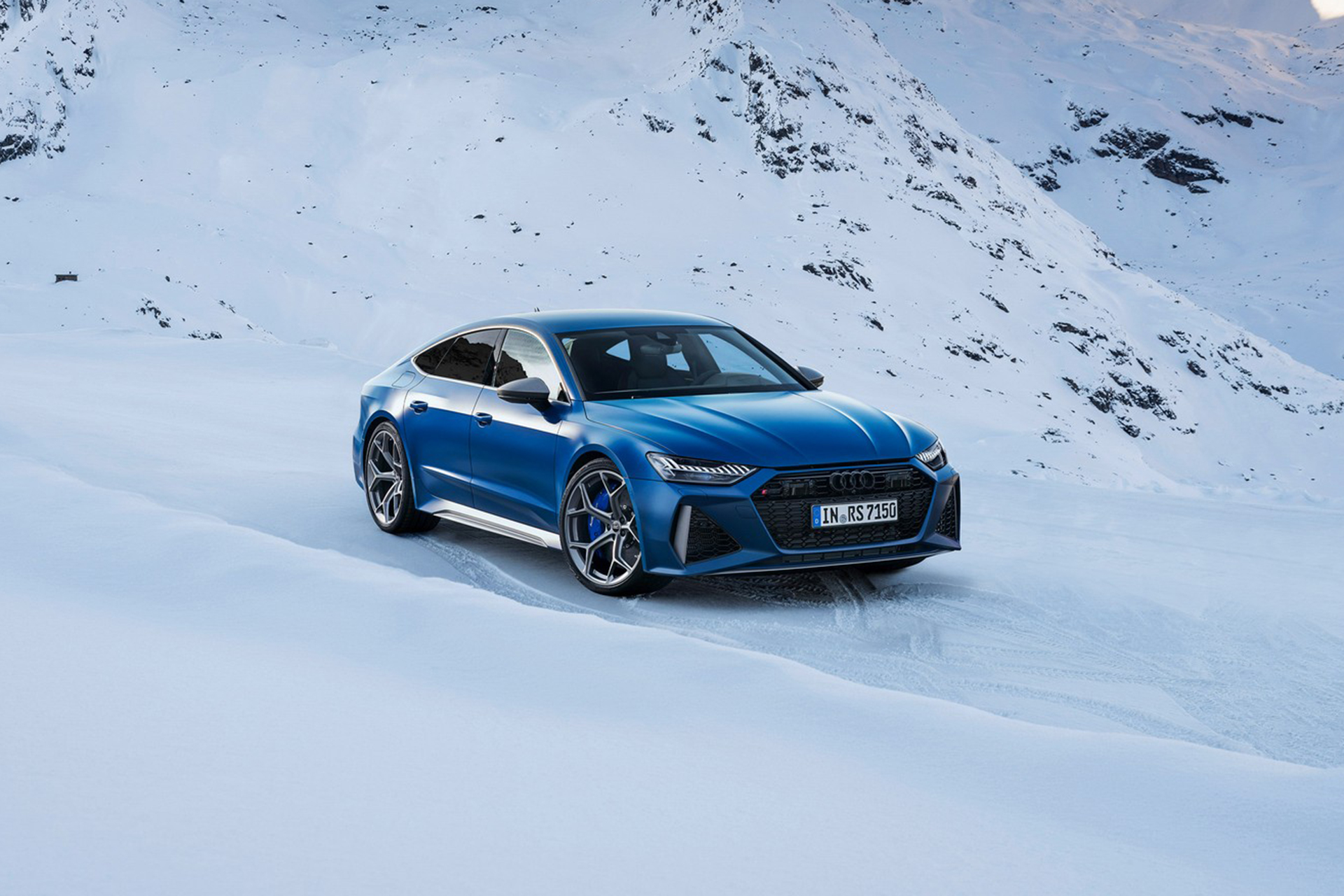 2023 Audi RS7 Sportback Performance (Color: Ascari Blue Matt) Front Three-Quarter Wallpapers #42 of 119