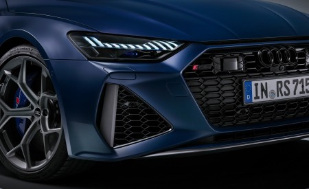 2023 Audi RS7 Sportback Performance (Color: Ascari Blue Matt) Headlight Wallpapers 450x275 (78)