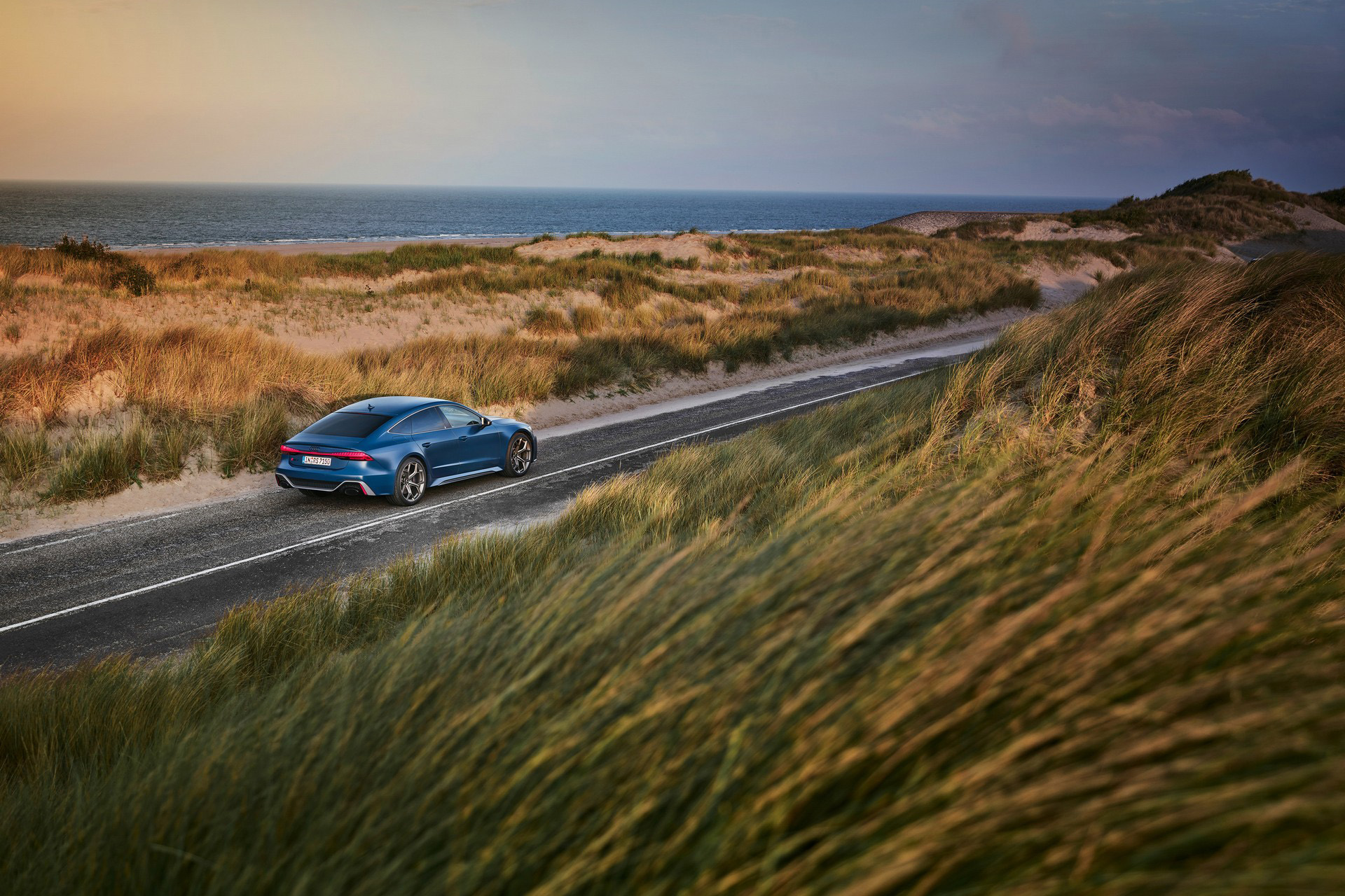 2023 Audi RS7 Sportback Performance (Color: Ascari Blue Matt) Rear Three-Quarter Wallpapers #32 of 119