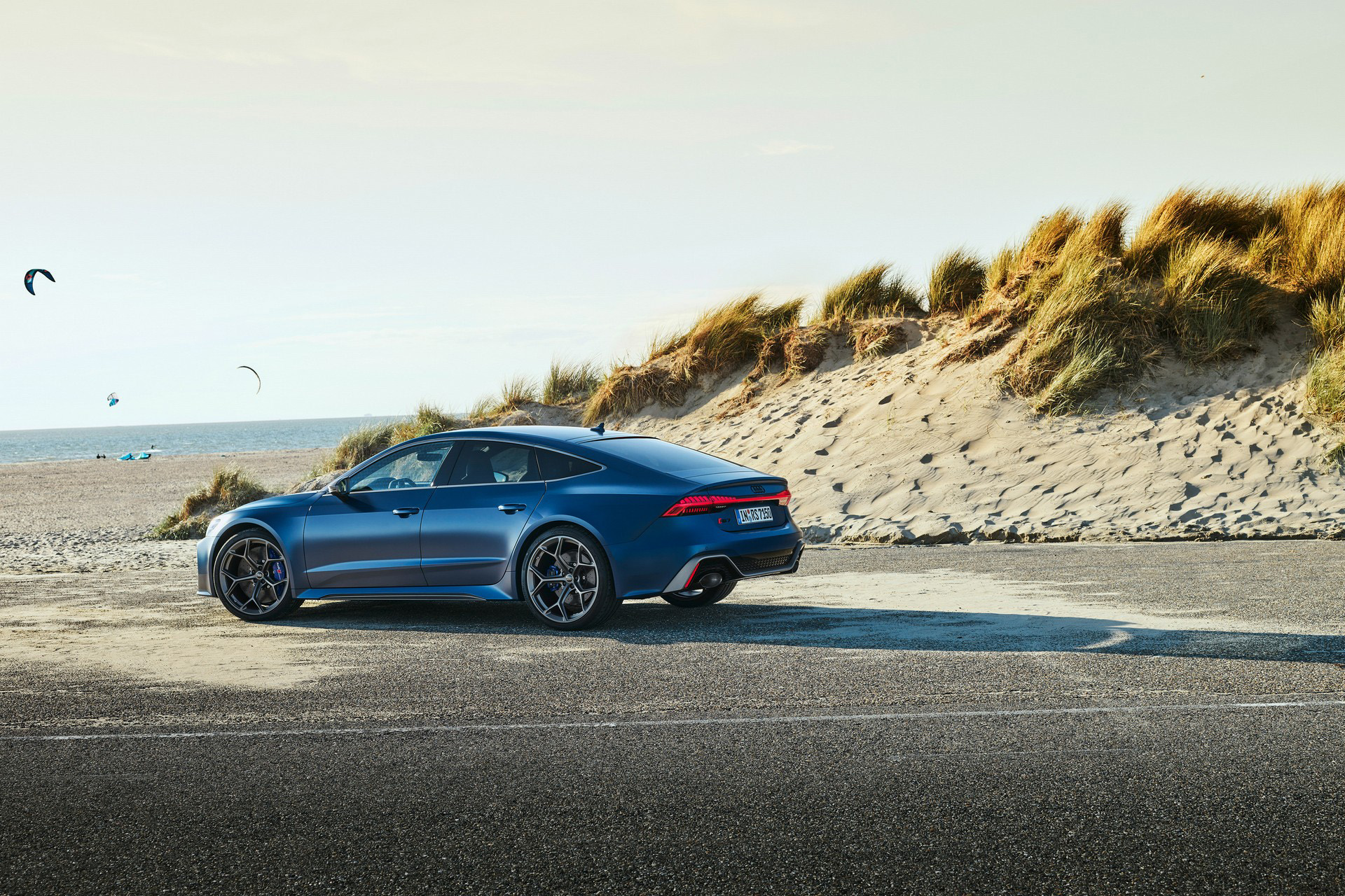 2023 Audi RS7 Sportback Performance (Color: Ascari Blue Matt) Rear Three-Quarter Wallpapers (10)