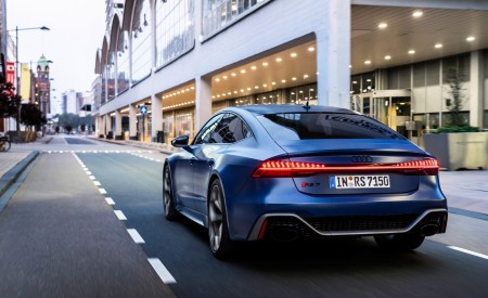 2023 Audi RS7 Sportback Performance (Color: Ascari Blue Matt) Rear Wallpapers 450x275 (47)