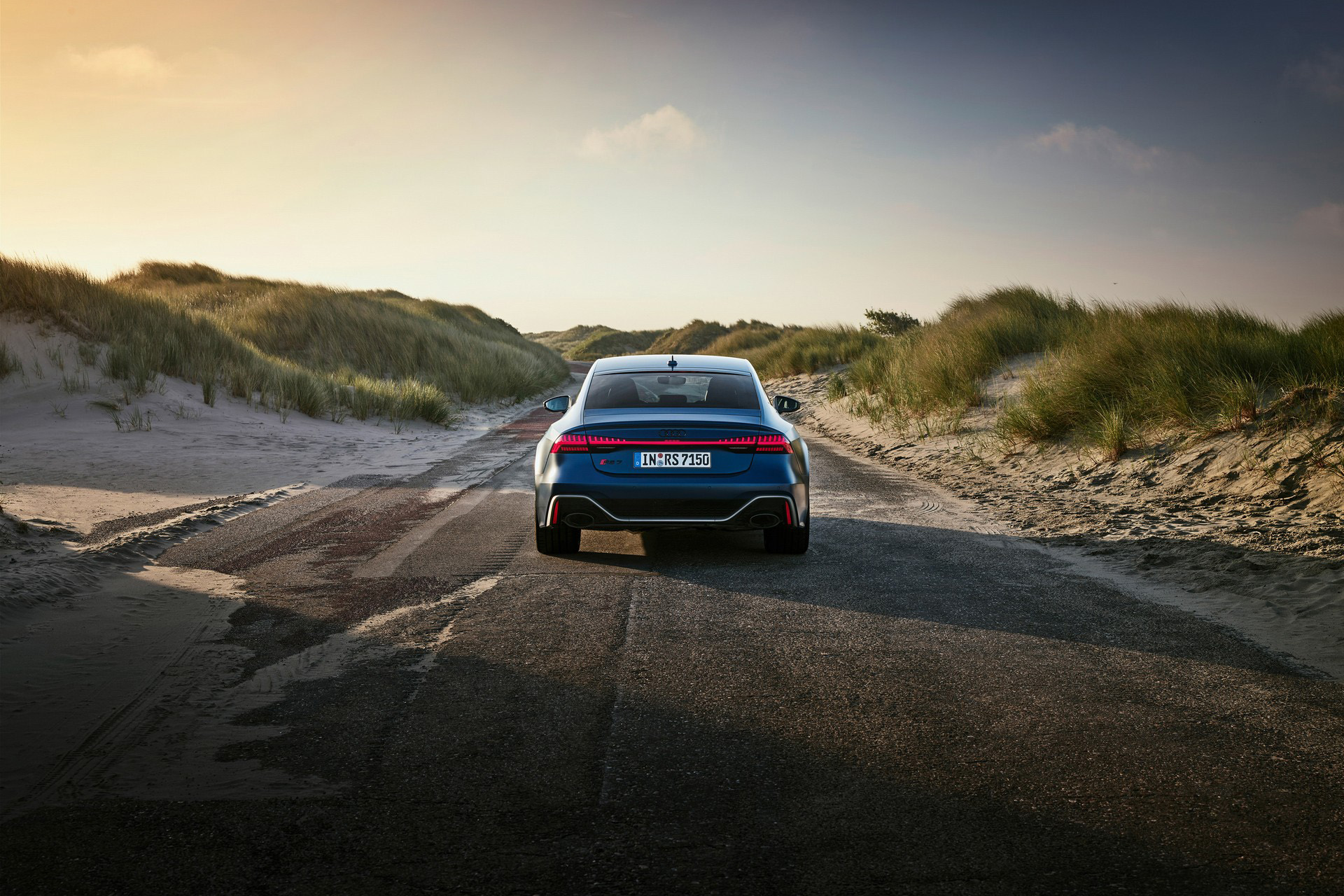 2023 Audi RS7 Sportback Performance (Color: Ascari Blue Matt) Rear Wallpapers #34 of 119