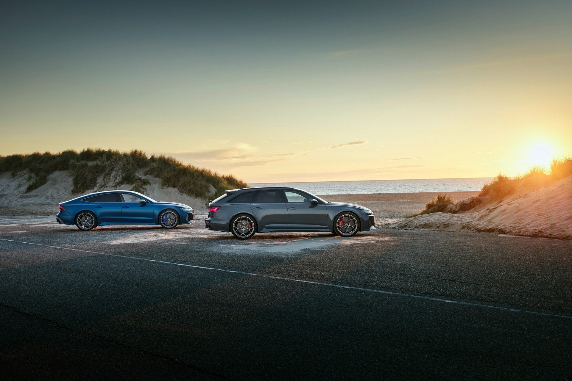2023 Audi RS7 Sportback Performance (Color: Ascari Blue Matt) and Audi RS 6 Avant Performance Wallpapers #41 of 119