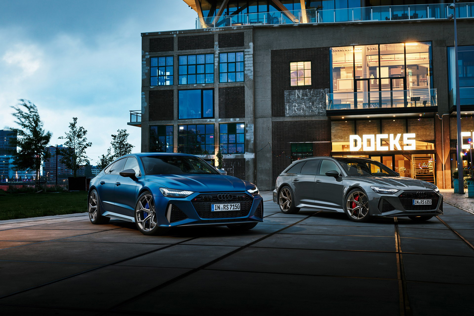 2023 Audi RS7 Sportback Performance (Color: Ascari Blue Matt) and Audi RS 6 Avant Performance Wallpapers #70 of 119