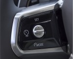 2023 BMW 760i xDrive (Color: Aventurin Red Metallic Two-Tone; US-Spec) Interior Steering Wheel Wallpapers 150x120 (56)