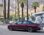 2023 BMW 760i xDrive (Color: Aventurin Red Metallic Two-Tone; US-Spec) Rear Three-Quarter Wallpapers 150x120 (41)
