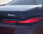 2023 BMW 760i xDrive (Color: Aventurin Red Metallic Two-Tone; US-Spec) Tail Light Wallpapers 150x120 (46)