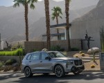 2023 BMW X7 M60i xDrive (Color: Frozen Grey; US-Spec) Front Three-Quarter Wallpapers 150x120