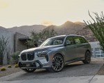 2023 BMW X7 M60i xDrive (Color: Frozen Grey; US-Spec) Front Three-Quarter Wallpapers 150x120