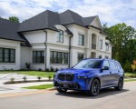 2023 BMW X7 M60i xDrive (Color: Frozen Marina Bay Blue; US-Spec) Front Three-Quarter Wallpapers 150x120