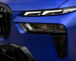 2023 BMW X7 M60i xDrive (Color: Frozen Marina Bay Blue; US-Spec) Headlight Wallpapers 150x120