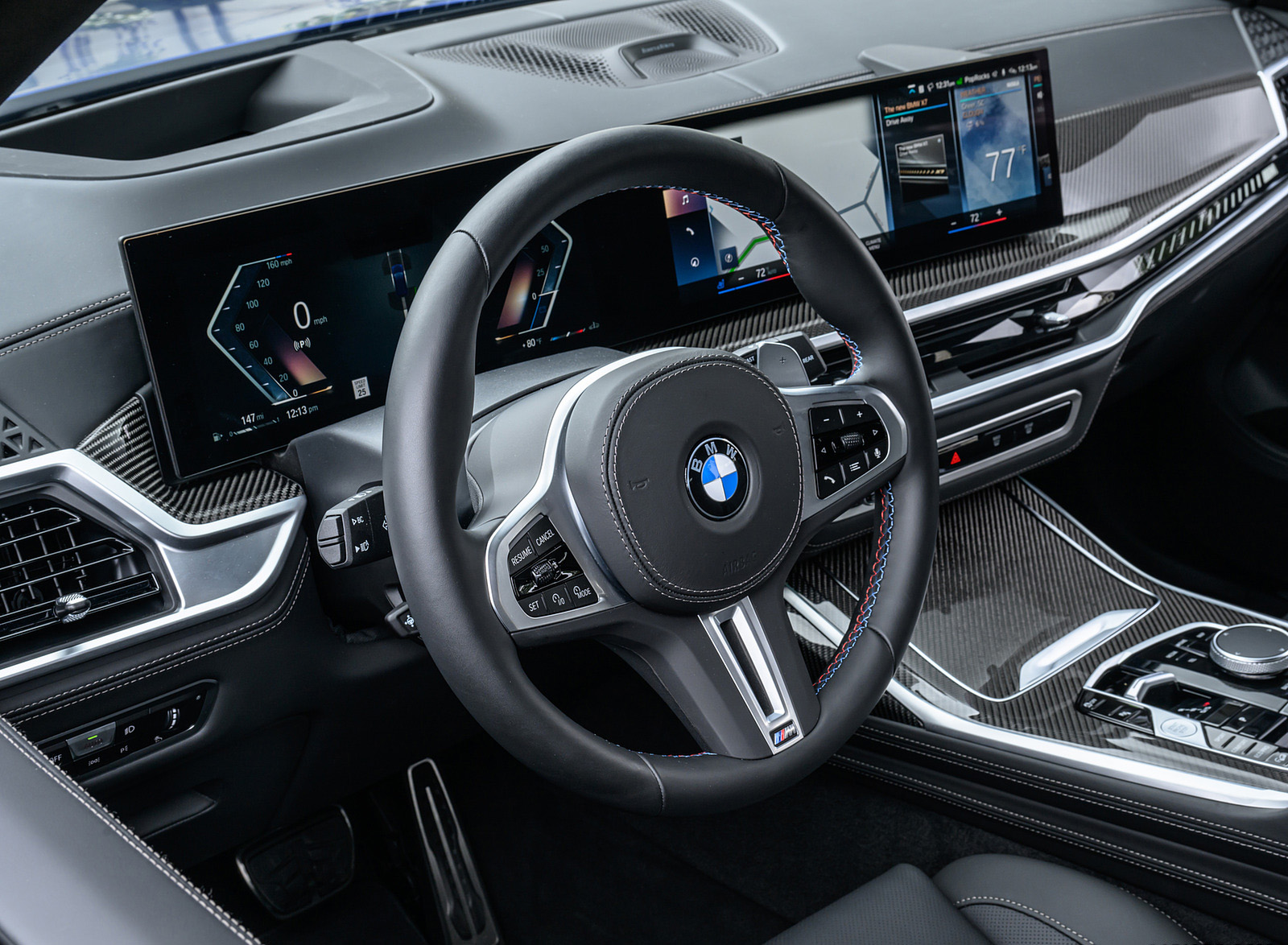 2023 BMW X7 M60i xDrive (Color: Frozen Marina Bay Blue; US-Spec) Interior Wallpapers #243 of 254