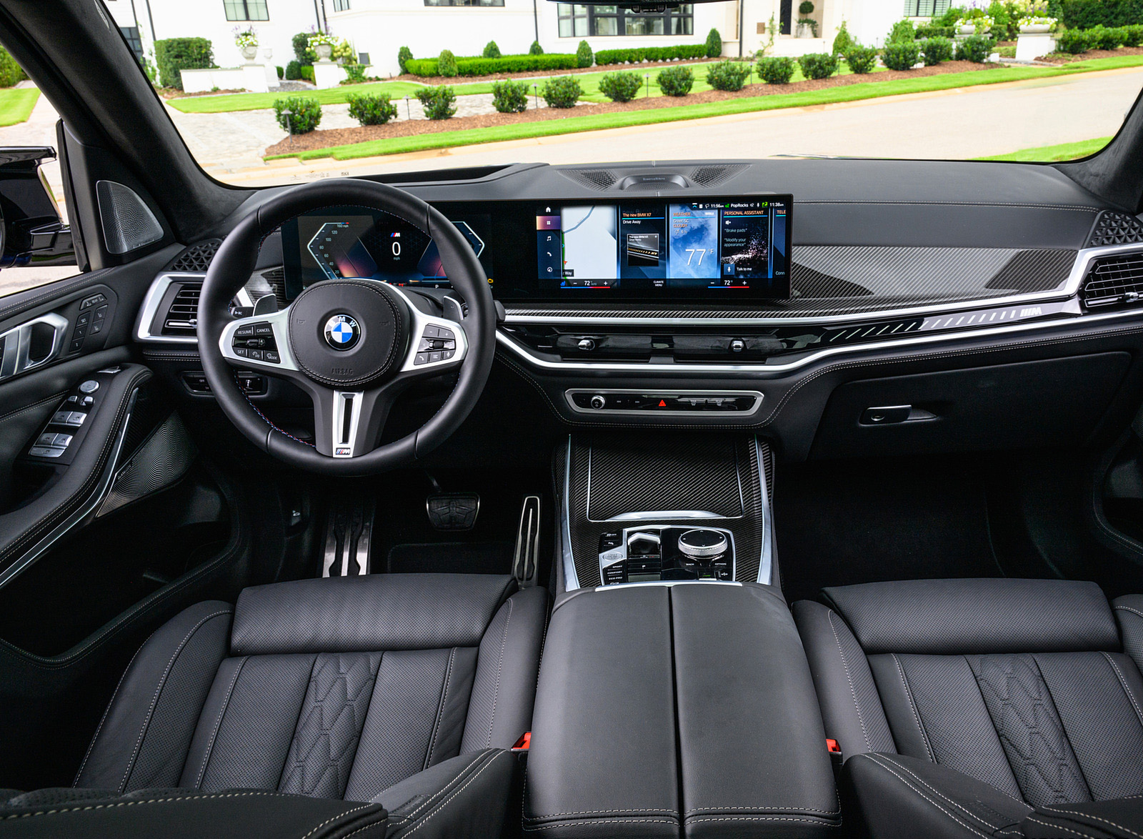 2023 BMW X7 M60i xDrive (Color: Frozen Marina Bay Blue; US-Spec) Interior Wallpapers #244 of 254